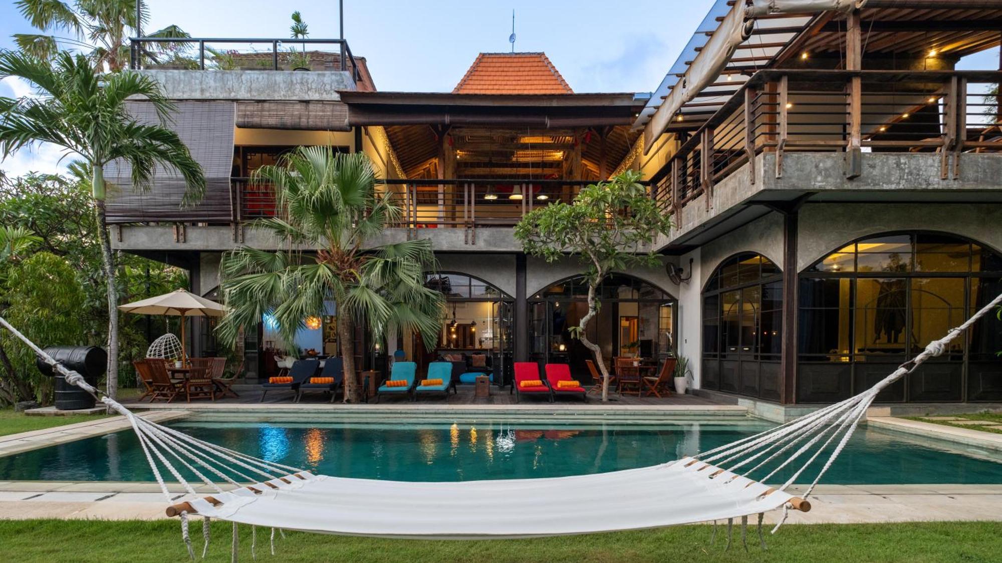 סמיניאק Niconico Mansion By Villa Finder מראה חיצוני תמונה